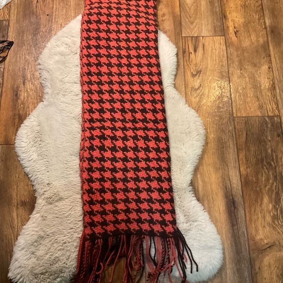 Banana Republic Accessories - Banana Republic Scarf‎ Dogstooth Salmon Brown Fringe Wool Rabbit Cashmere